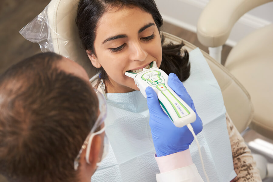 T-Scan Novus digital bite analysis in use at This Is It Dental
